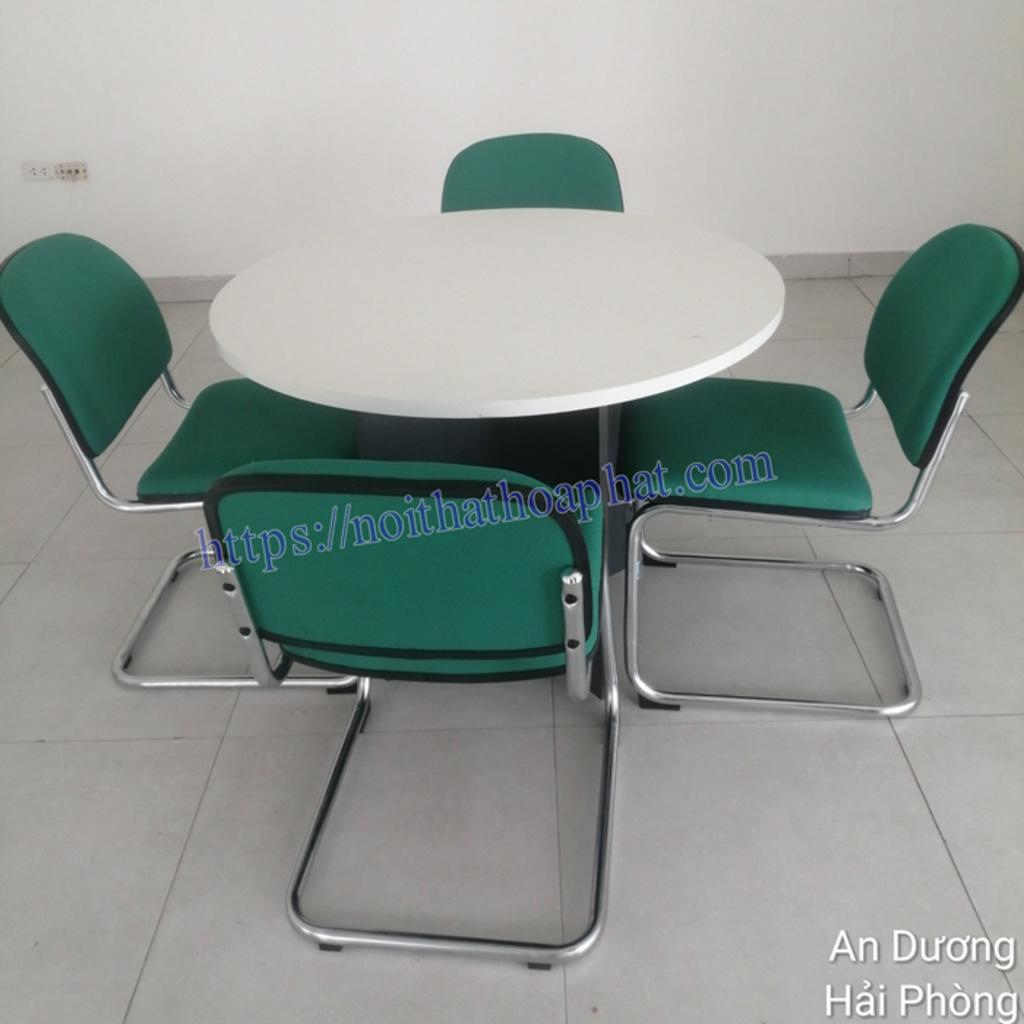 Đệm tựa bọc vải nỉ và PVC đa dạng