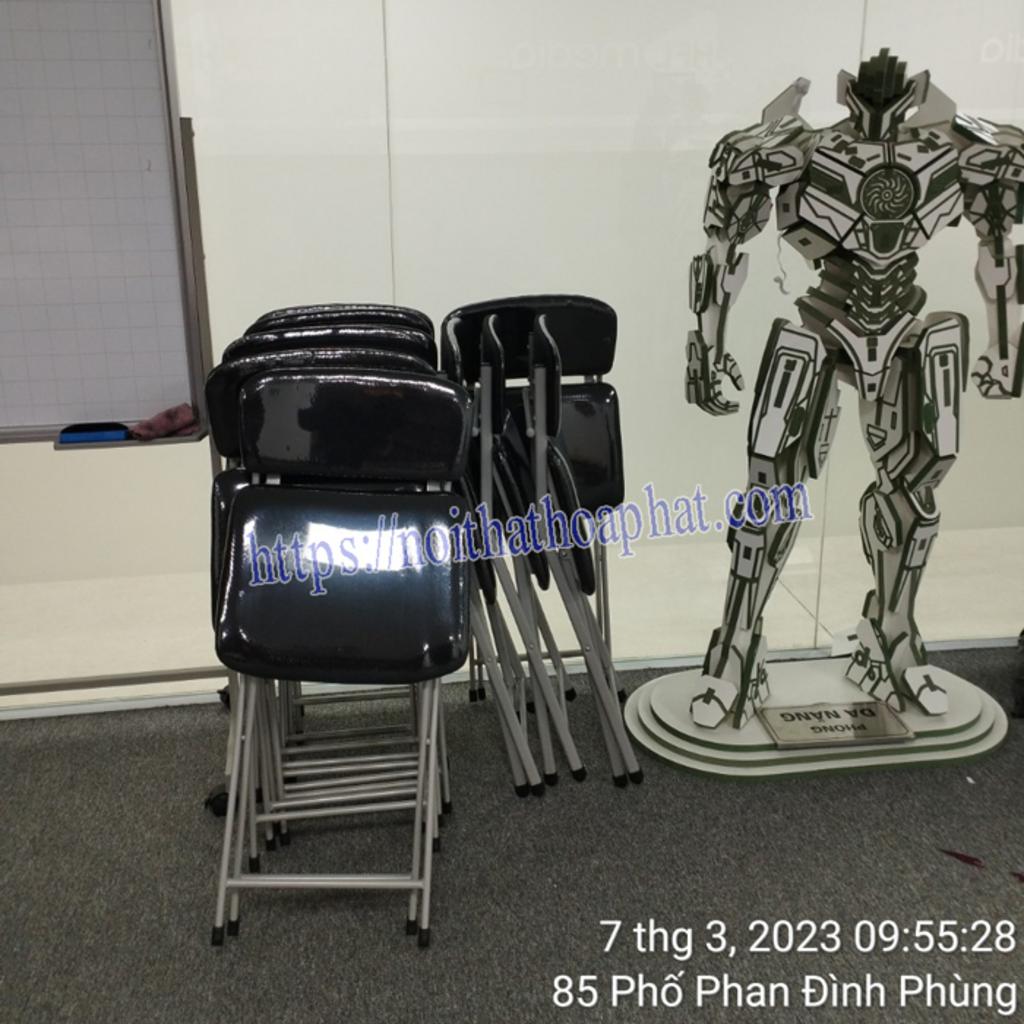 3.2. Đệm tựa bọc PVC hoặc vải nỉ êm ái