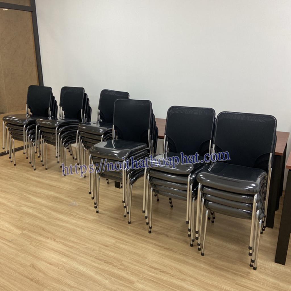 Tựa lưng và đệm vải lưới thoáng khí, êm ái