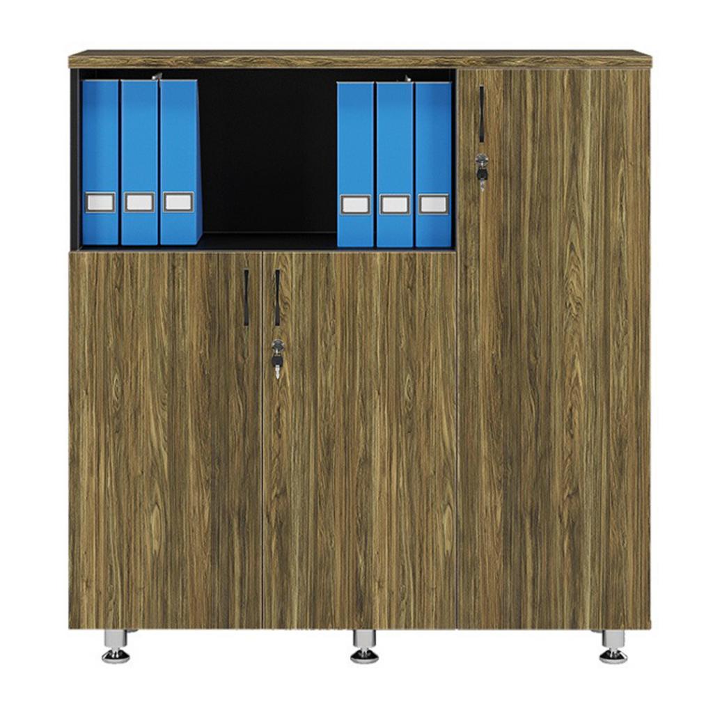 Cận cảnh tay nắm tủ và khoang trống bên trái của Tủ tài liệu thấp BRI1260-3B