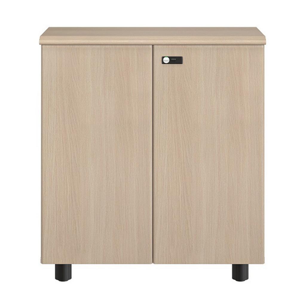 Close-up chi tiết khóa số và chân tủ nhựa F60 của Tủ tài liệu thấp NTV880D