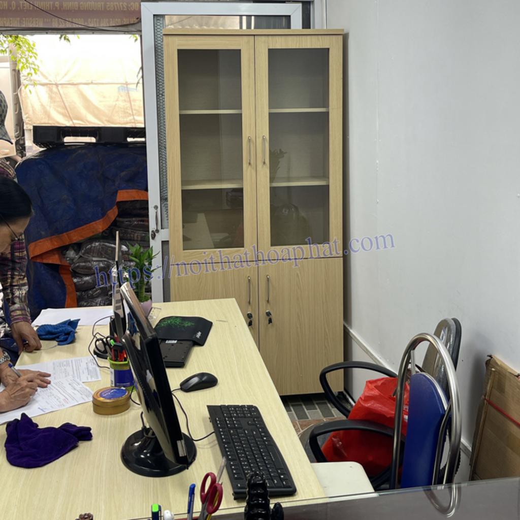 Ưu điểm nổi bật của tủ tài liệu gỗ HR1960-2B