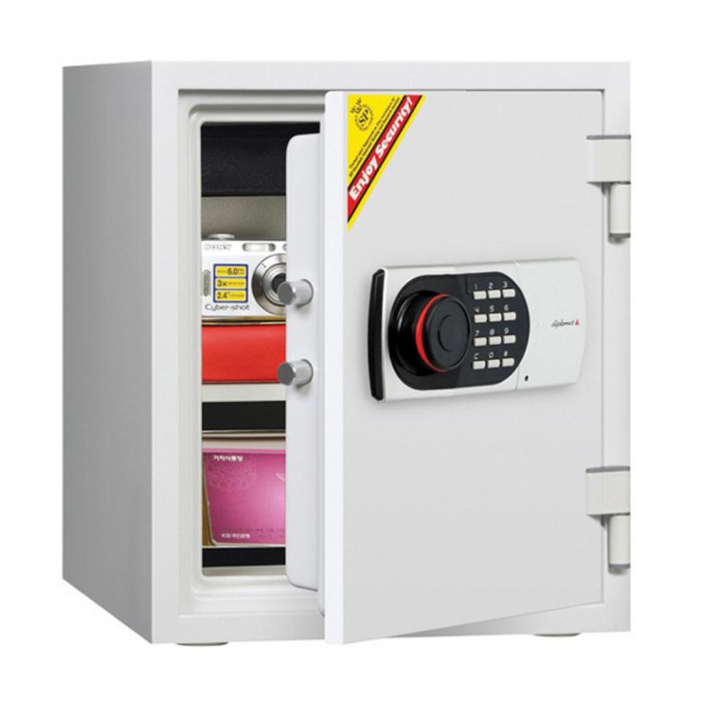 Ưu điểm nổi bật két sắt nhập khẩu KDH36