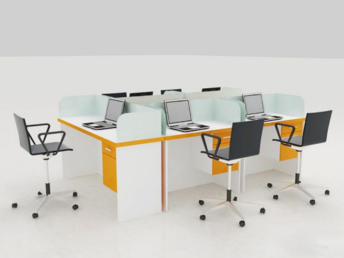 Vách ngăn kính VNK09 lắp đặt trên bàn module với văn phòng hiện đại