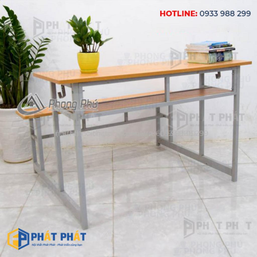 Bàn BHS01B-M giúp trẻ duy trì tư thế ngồi học đúng khoa học