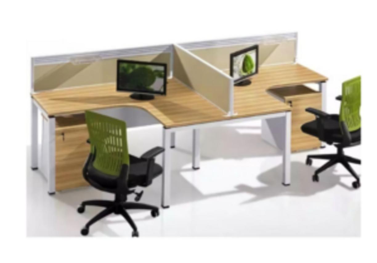 Bàn BLCO16-4 giúp tối ưu không gian làm việc nhóm, tăng khả năng giao tiếp và phối hợp công việc