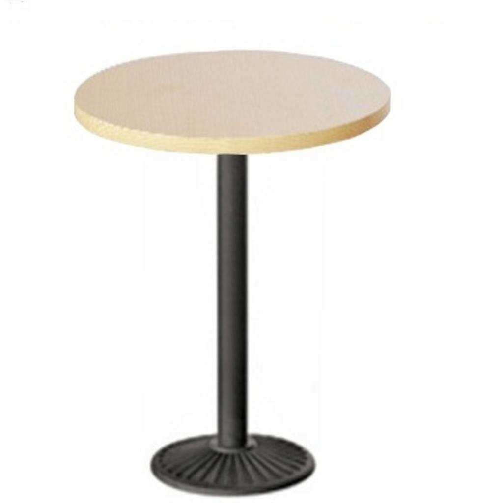 ban cafe bcf03 trong quan cafe hien ai voi anh sang tu nhien the hien thiet ke va chat lieu cao cap 1