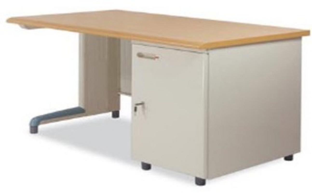 Tiện ích lưu trữ với hộc liền rộng rãi