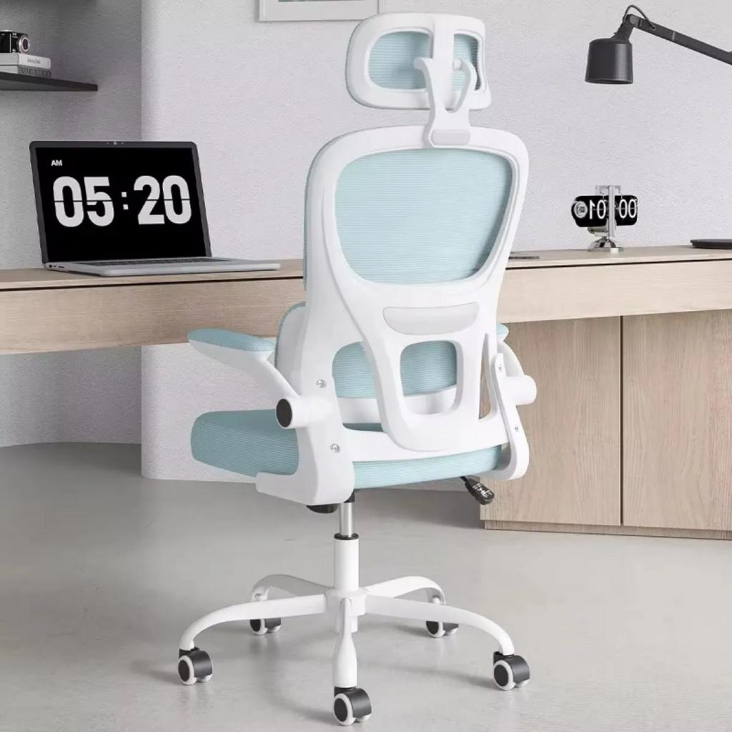 Không gian làm việc hiện đại với ghế văn phòng tiện nghi và thoải mái