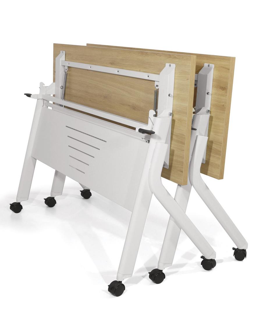 Khung chân sắt sơn tĩnh điện tăng độ bền và chống gỉ tốt, phù hợp sử dụng lâu dài