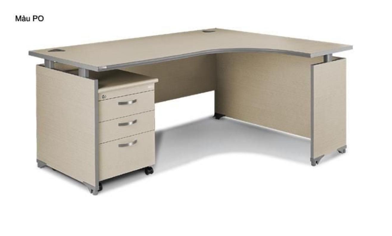 Mặt bàn phủ melamine bền bỉ, dễ vệ sinh