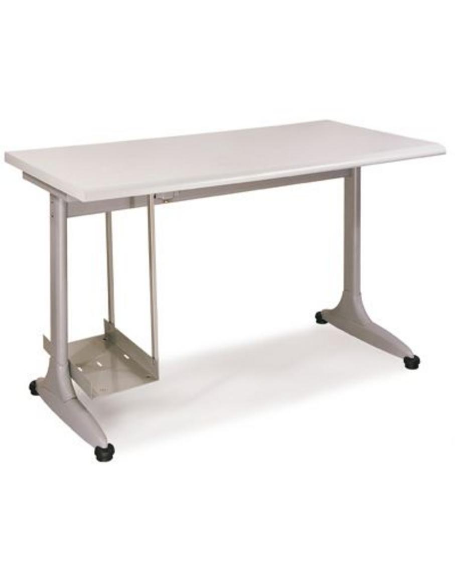 Vệ sinh và điều chỉnh bàn BCS14-LG-1 giúp bảo trì hiệu quả sử dụng lâu dài.