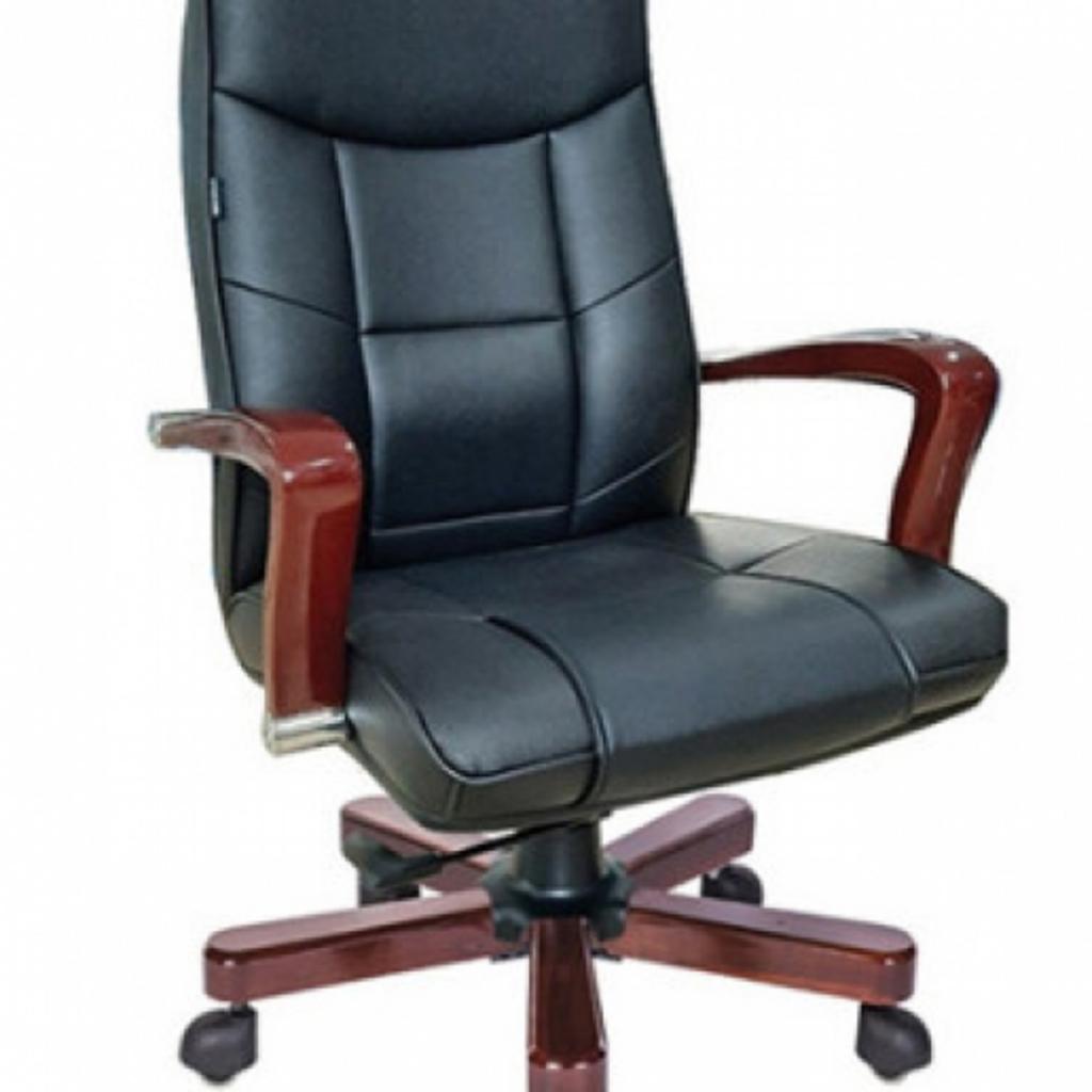 Người dùng đánh dấu tiêu chí lựa chọn ghế giám đốc