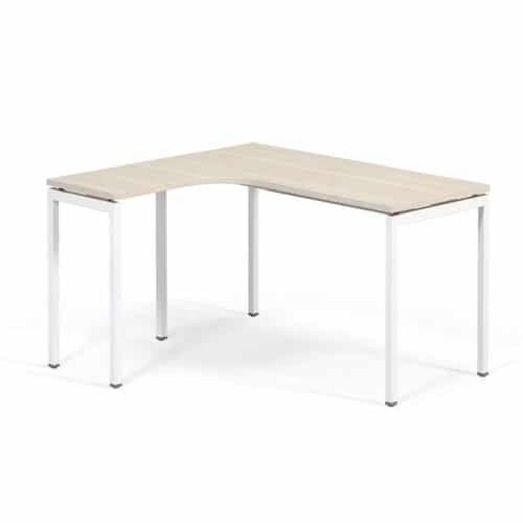 Thiết kế chữ L lệch trái và chân sắt hộp của Bàn BLT14-CH