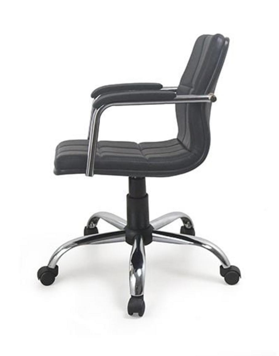 Da PU bọc liền mềm mại và bền bỉ của Ghế xoay GX234-M.