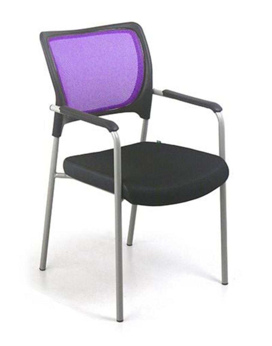 Đệm ghế thiết kế hình thác nước mang lại sự thoải mái và giảm mỏi chân.