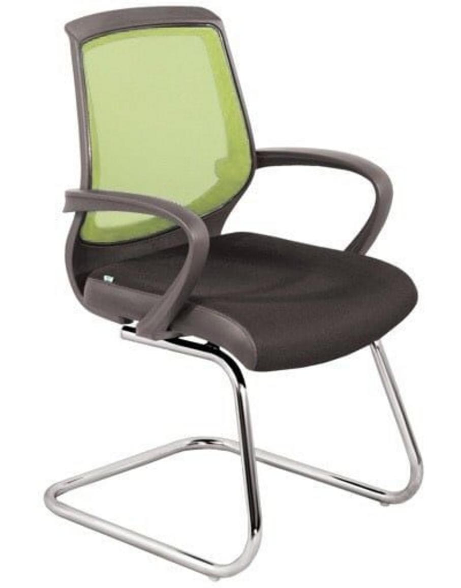 Đệm mút dày êm ái, thiết kế thác nước chống tê chân.