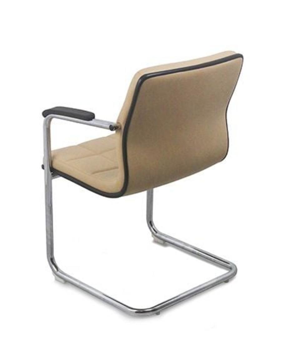 Ghế quỳ GQ234 với thiết kế thanh lịch, phù hợp cho phòng họp hiện đại