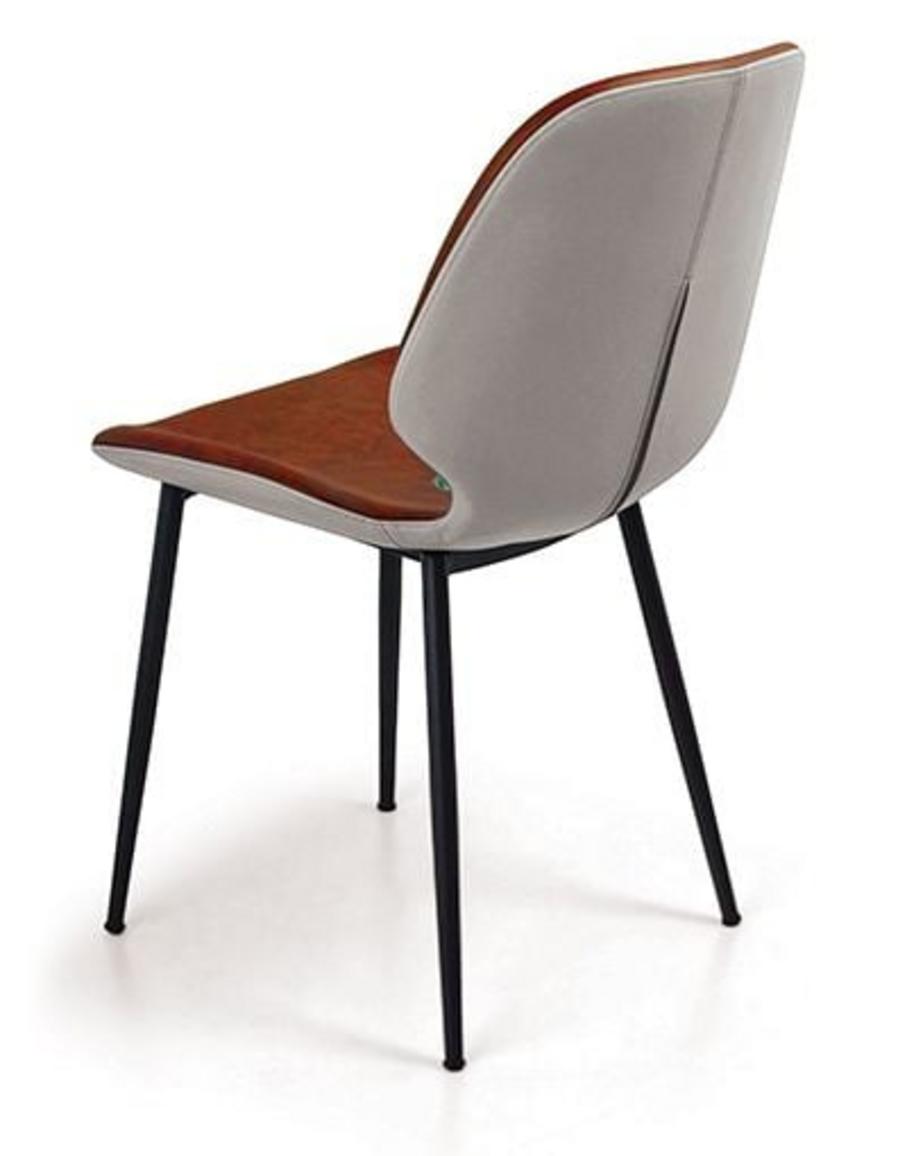 Ghế tựa GT234B với thiết kế hiện đại sang trọng, phù hợp nhiều không gian.