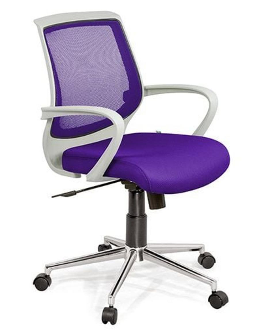 Đệm ngồi bọc vải nỉ, da hoặc lưới thoáng khí, chống tê chân.