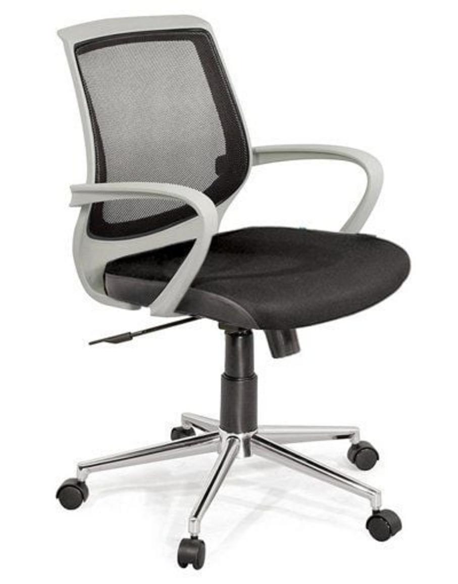 Mặt tựa lưng bằng lưới đàn hồi thoáng khí, chống nóng hiệu quả.