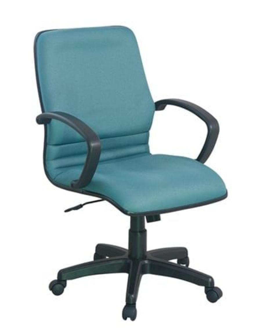 Ghế xoay GX12.1-N nổi bật với thiết kế lưng trung và bọc vải nỉ thoáng mát.