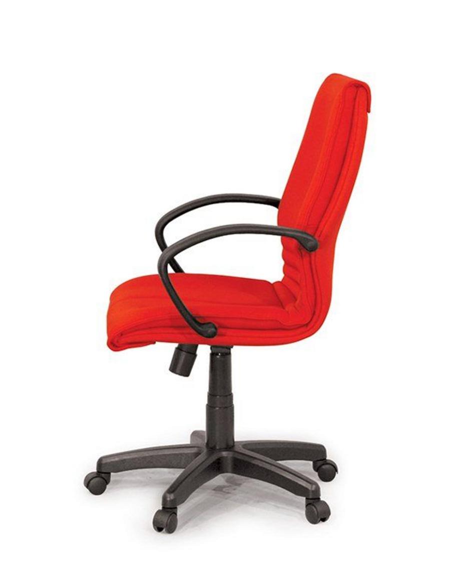 Ghế xoay GX12B-N mang đến sự thoải mái và tiện dụng cho không gian làm việc.