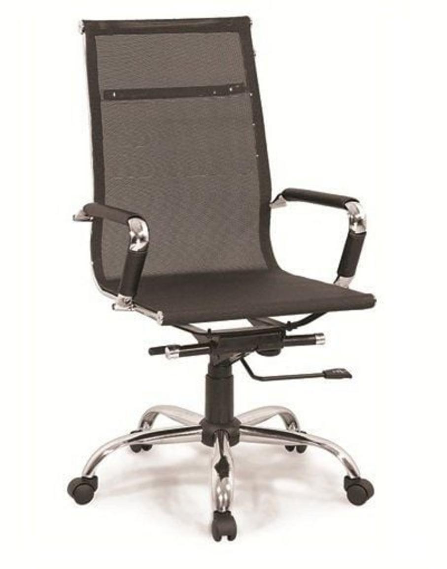 Ghế xoay GX19B-M với thiết kế lưng cao thoáng khí và tay ghế êm ái, lý tưởng cho văn phòng hiện đại.