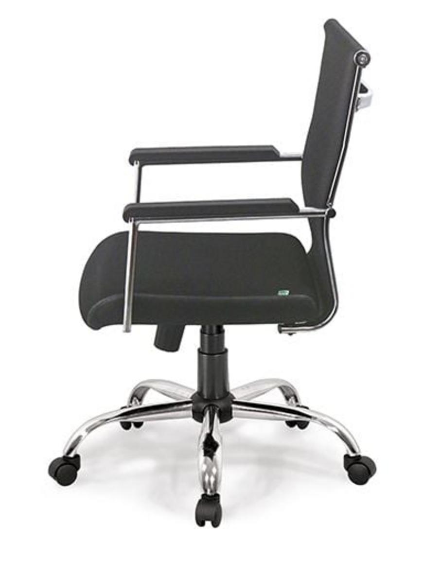 Ghế xoay GX235-M với thiết kế thanh thoát và hiện đại, phù hợp không gian văn phòng chuyên nghiệp.