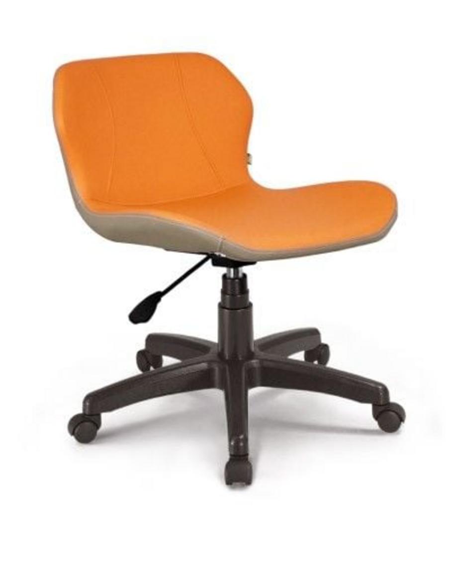 Chân sao nhựa bền chắc kết hợp bánh xe xoay 360 độ linh hoạt