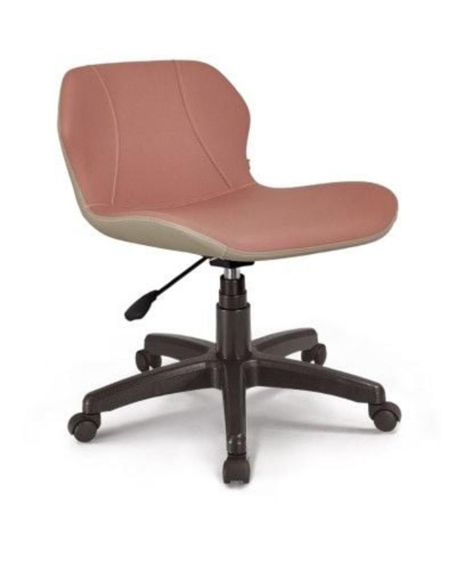 Cơ chế điều chỉnh độ cao giúp tùy chỉnh phù hợp mọi người dùng