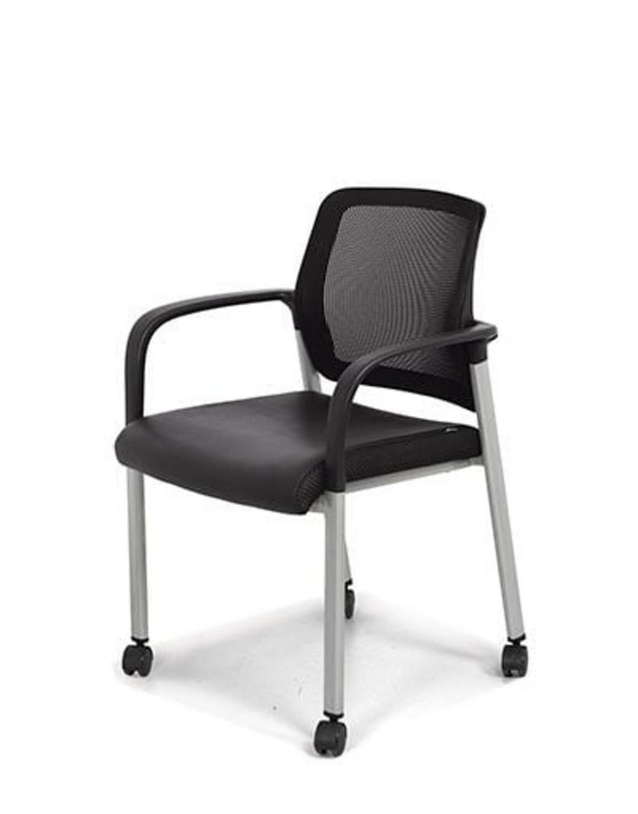 Hình ảnh tổng quan của Ghế xoay GX403 với thiết kế hiện đại, sang trọng.