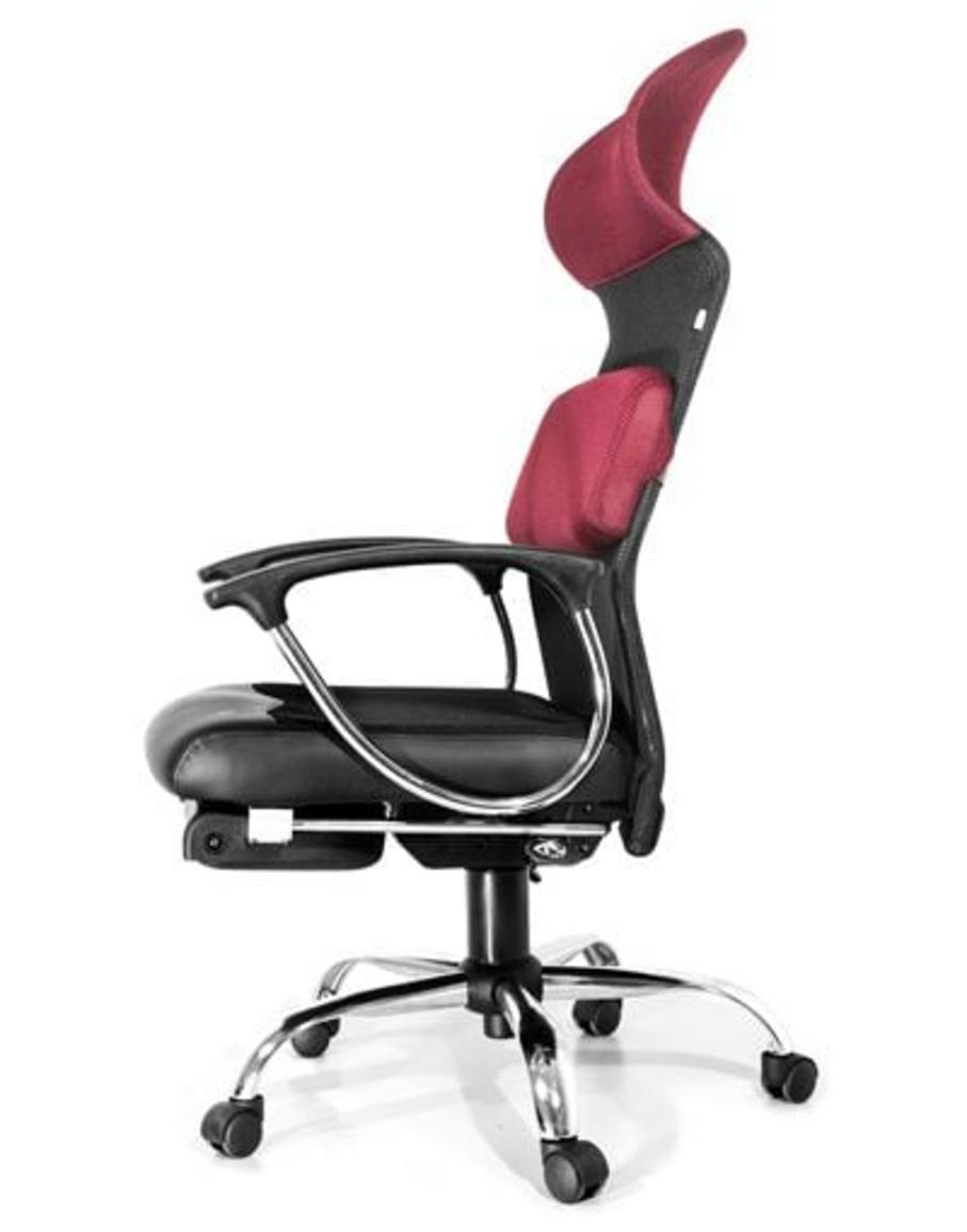 Cơ cấu điều chỉnh đệm lưng cá nhân hóa hỗ trợ nâng đỡ cột sống chắc chắn.