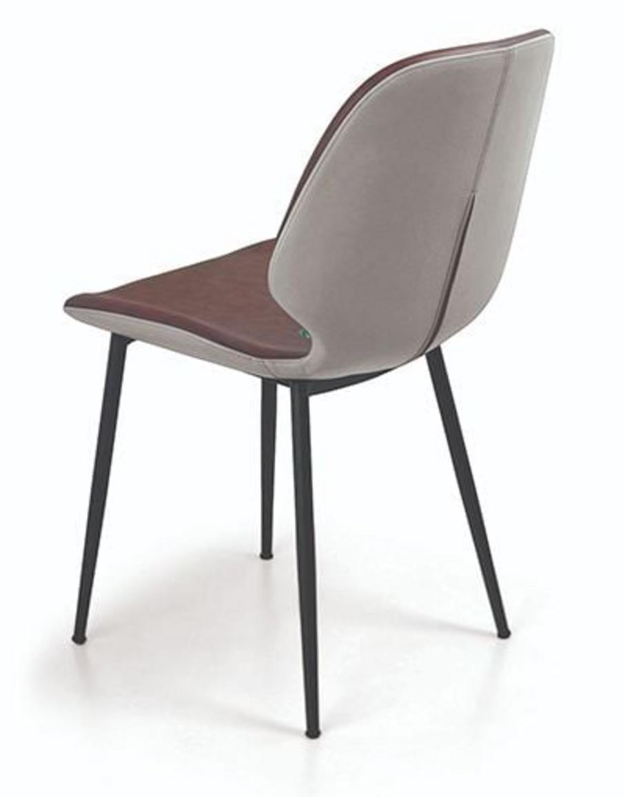 Khung sắt ống Ø25 tóp côn bền bỉ và chắc chắn.