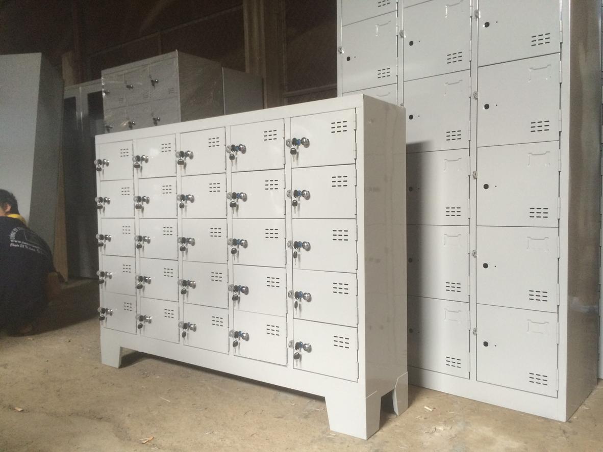 33 ngăn chia thành 3 khoang, thuận tiện cho văn phòng đông nhân viên.