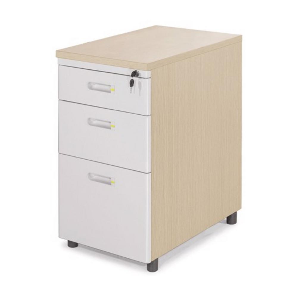 Chân hộc có thể tăng chỉnh giúp giữ thăng bằng trên mọi bề mặt.