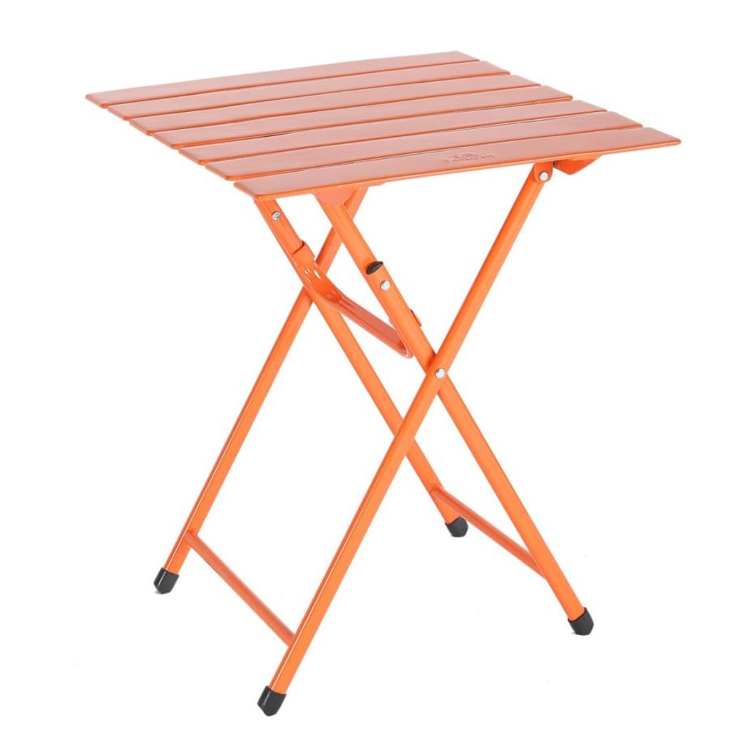 Hình ảnh tổng quan của Bàn Fansipan Patio sắt cao với thiết kế nổi bật và sang trọng.