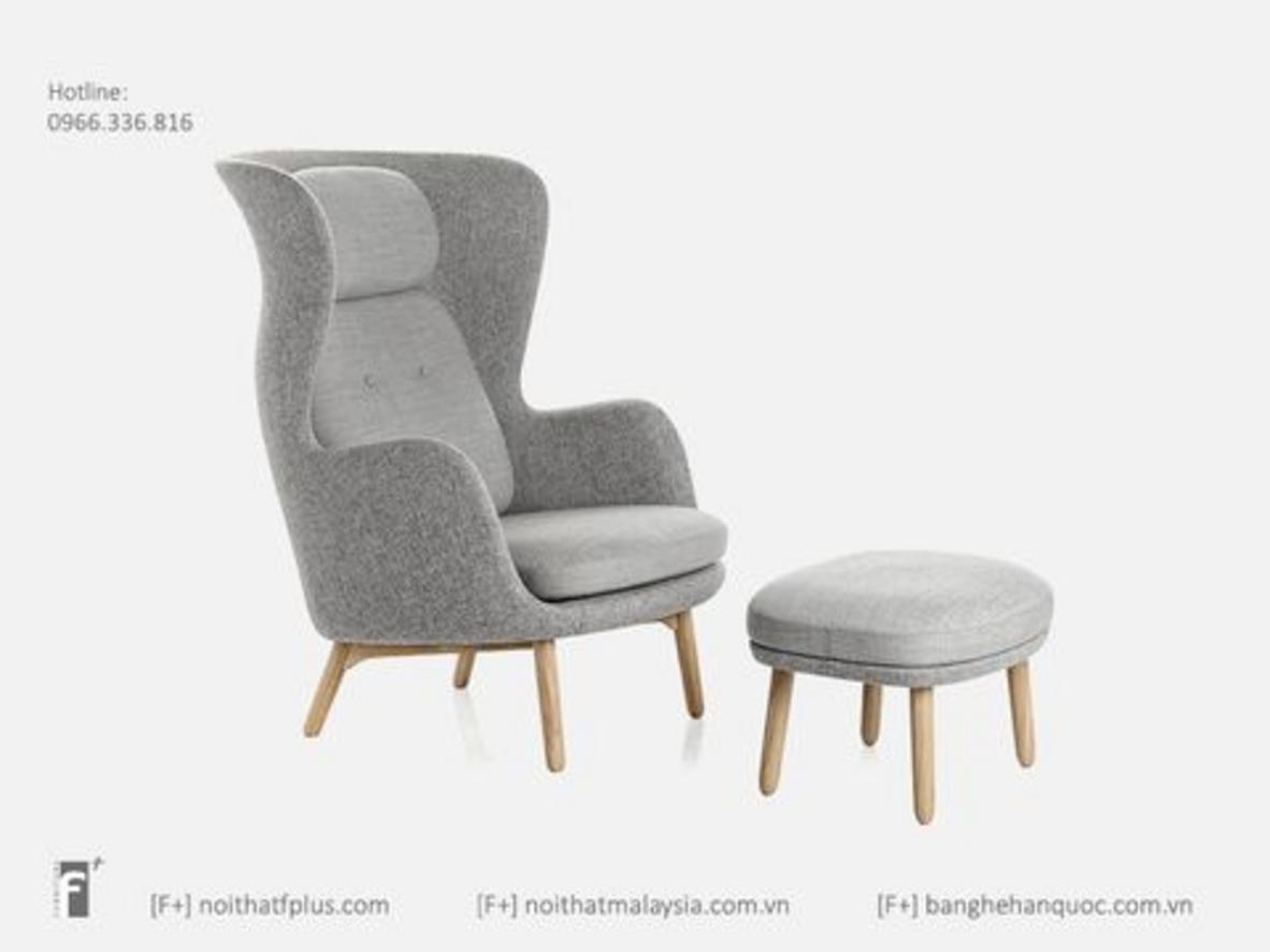 Chất liệu bọc vải hoặc simili cao cấp mang lại vẻ đẹp sang trọng và dễ chăm sóc.