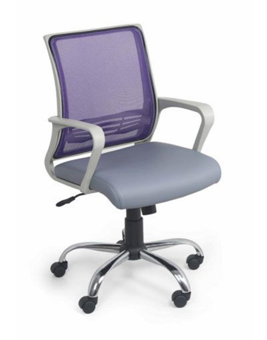 Lưng ghế làm từ vải lưới cao cấp giúp thoáng khí, hạn chế nóng bức khi sử dụng lâu.