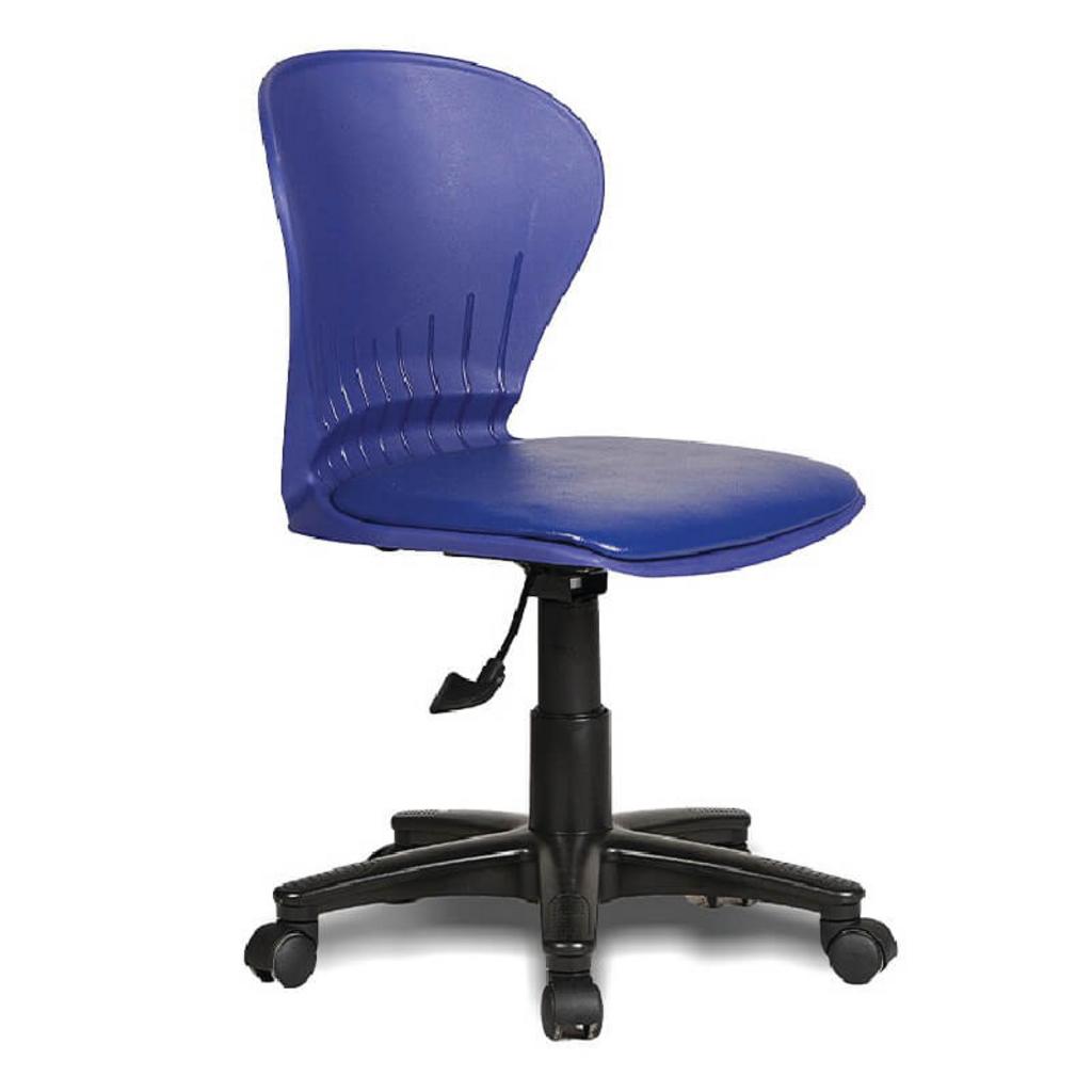 Chân ghế 5 cánh nhựa chính phẩm đi cùng bánh xe nylon di chuyển mượt mà trên mọi bề mặt.