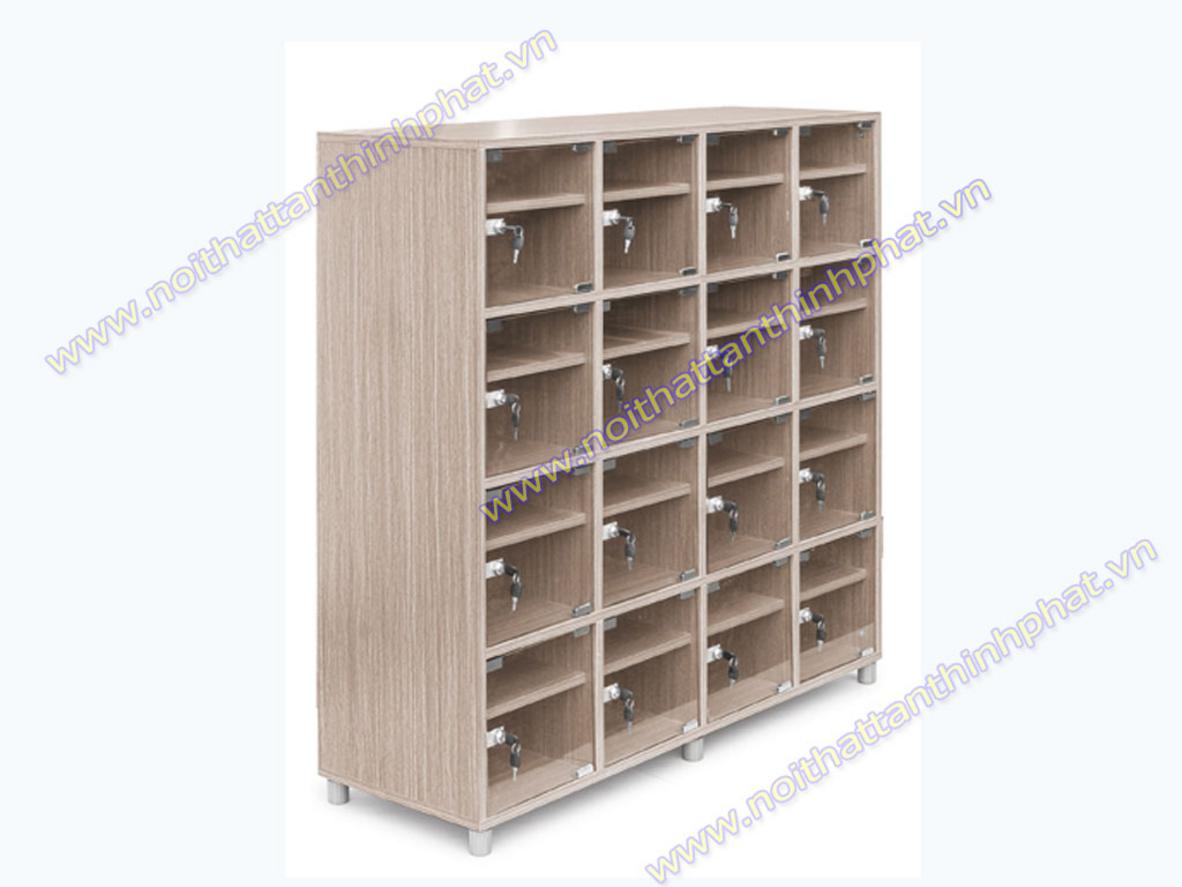 Chân nhựa tăng chỉnh của Tủ giầy TJ-16K giúp tủ luôn vững chắc trên mọi bề mặt.