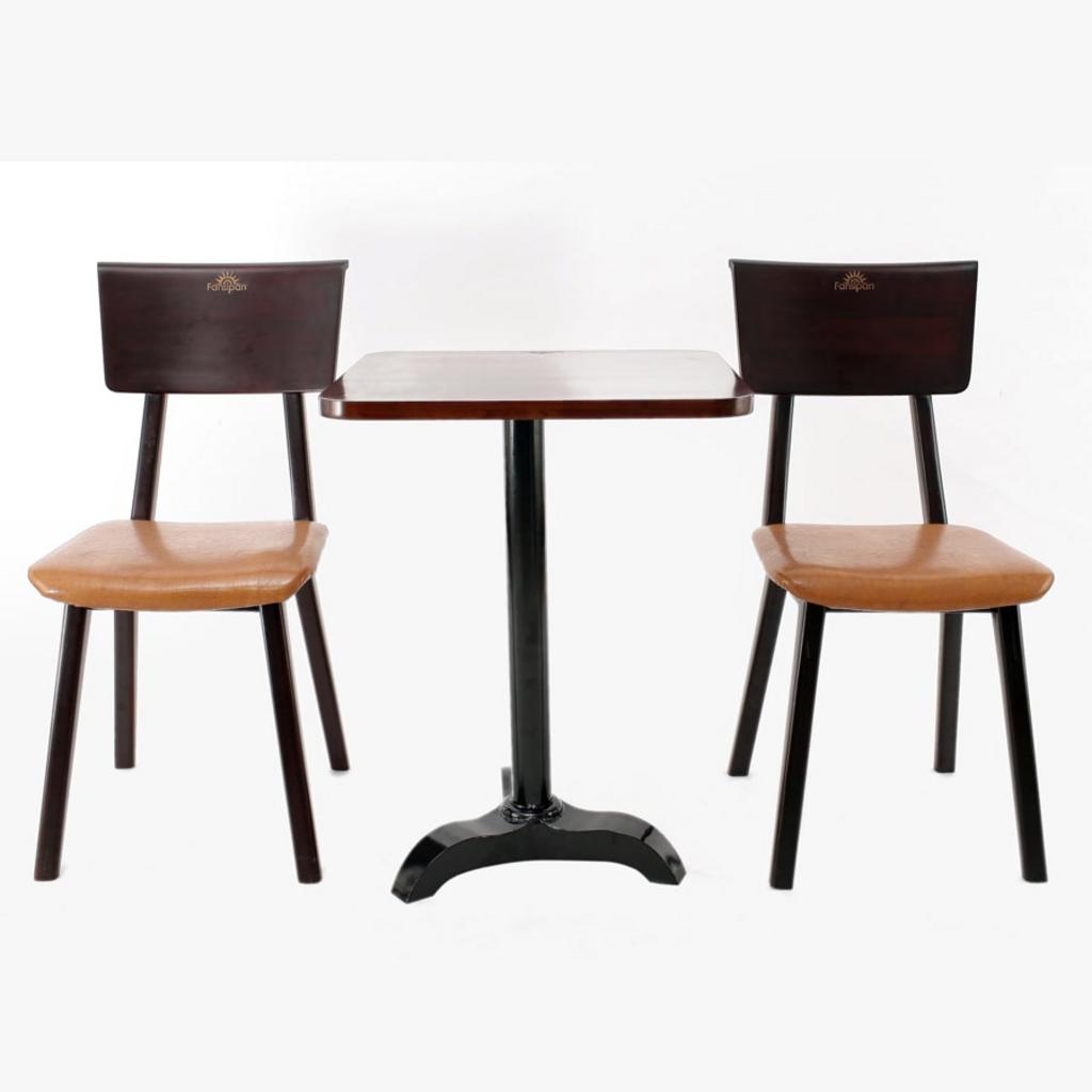 Chân sắt ống lớn với lớp sơn tĩnh điện chống gỉ bảo vệ tối ưu.