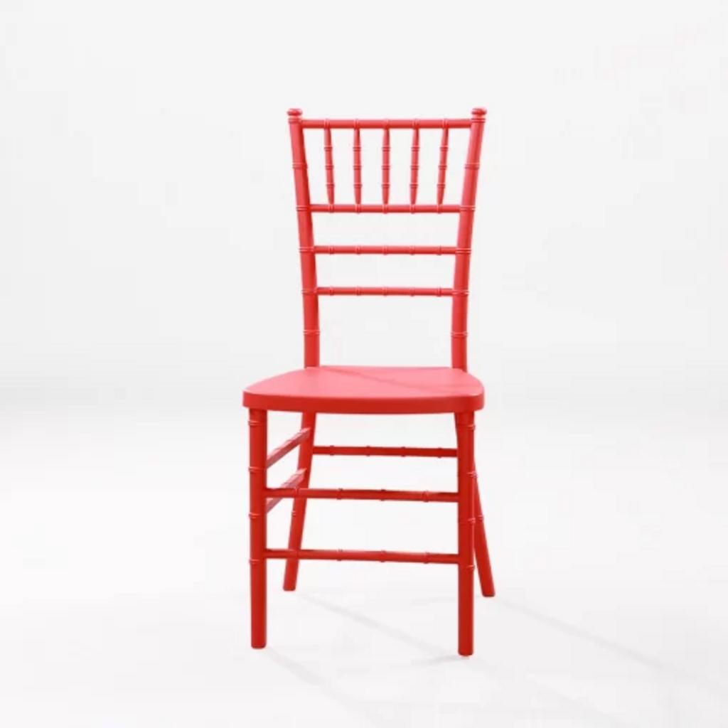 Chất liệu nhựa PP đúc nguyên khối cho độ bền lâu dài và dễ dàng vệ sinh.