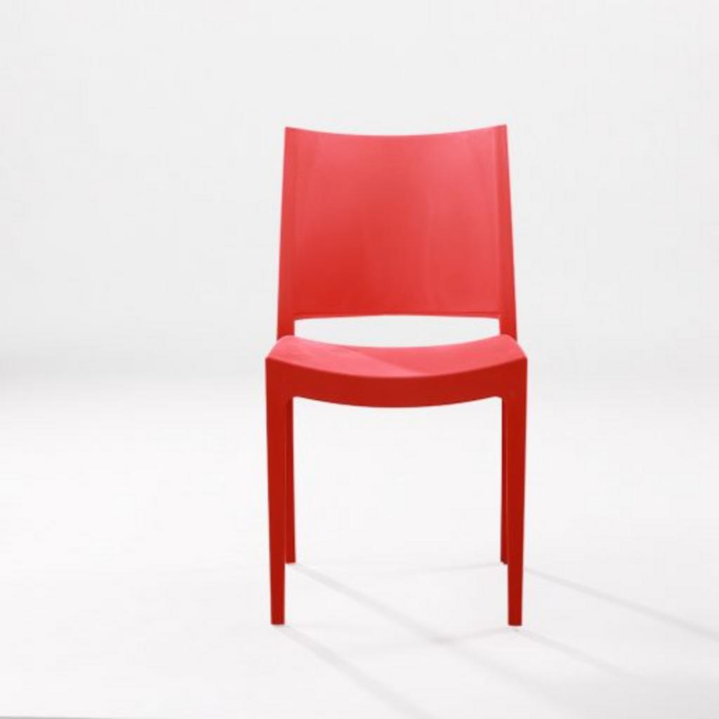 Chất liệu nhựa PP đúc cao cấp chắc chắn, bền bỉ và dễ vệ sinh của Ghế 3007.