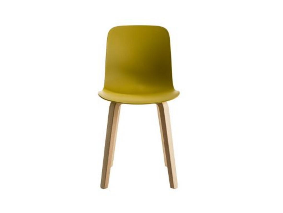 Chất liệu nhựa PP nguyên sinh bền, nhẹ, dễ vệ sinh của Ghế 3049.