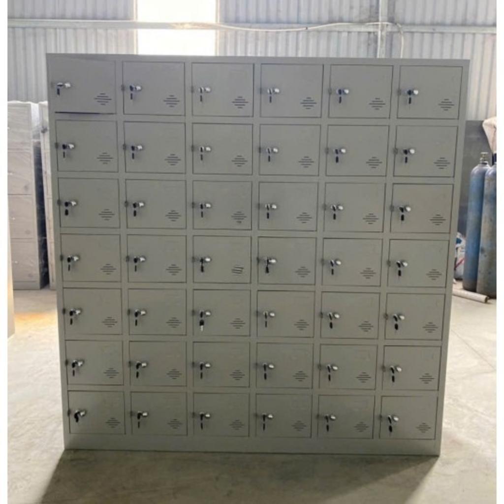 Tole 0.5–0.7 mm và sơn tĩnh điện cho tuổi thọ lâu dài.