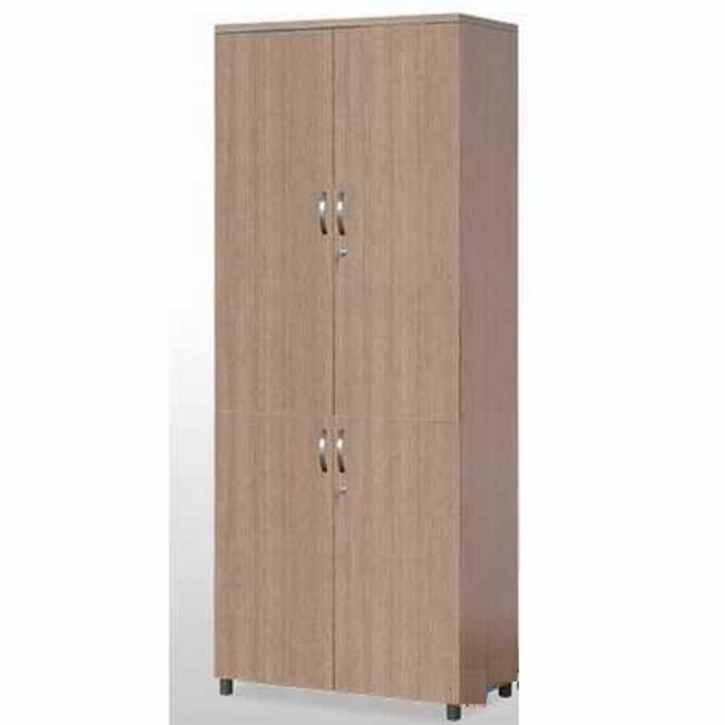 Hệ thống khóa an toàn của Tủ Gỗ TG04G-2 đảm bảo bảo mật tối ưu.