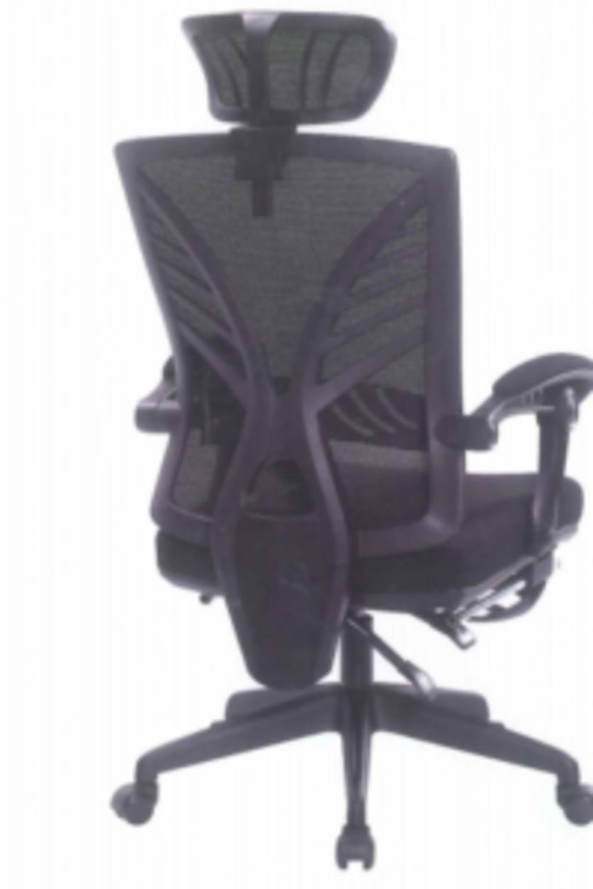 Cơ chế ngả lưng 150 độ với khóa vị trí giúp thư giãn và tăng hiệu quả làm việc.