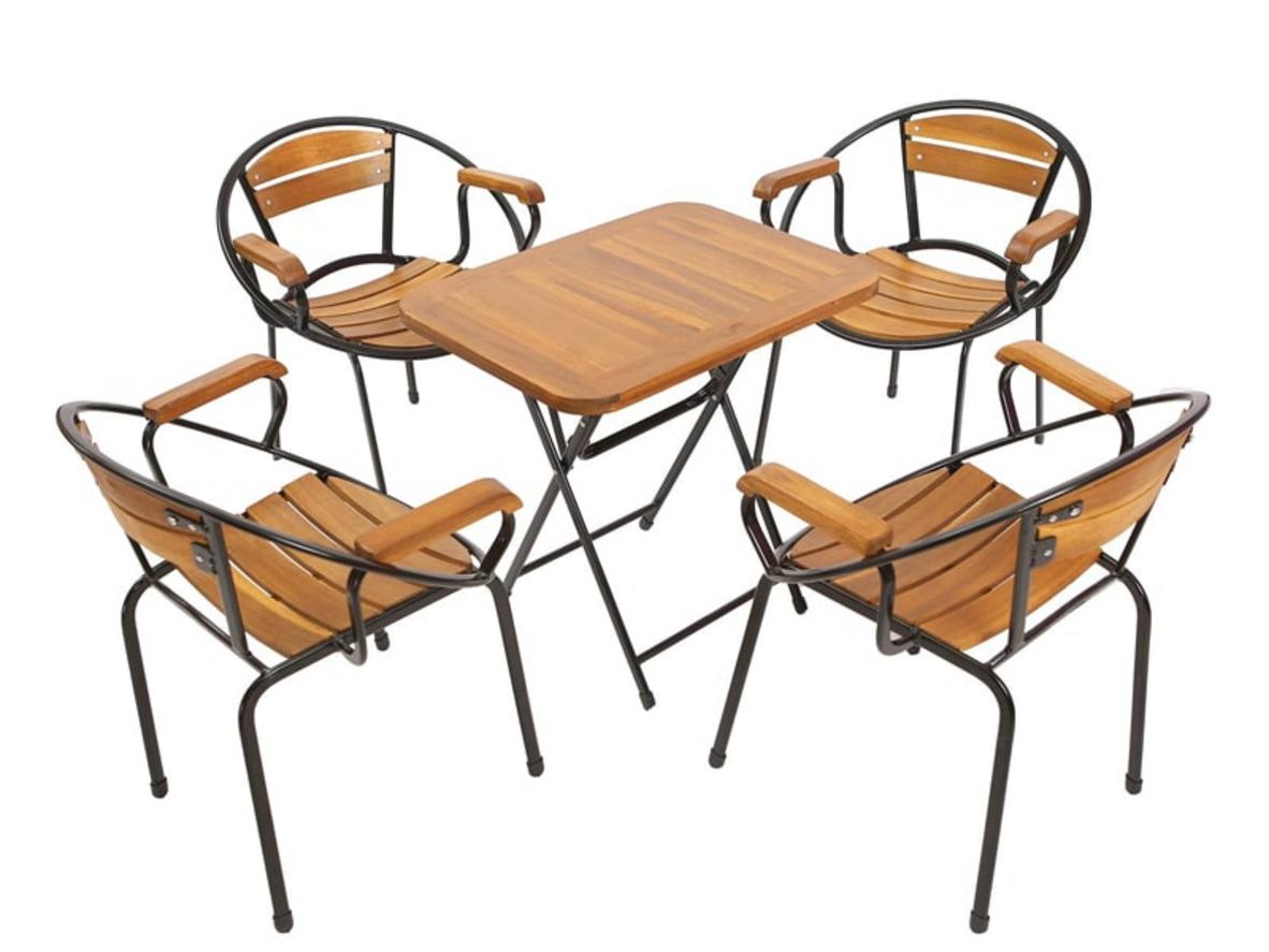 Hình ảnh minh họa công nghệ xử lý gỗ từ Đức, Nhật và Đài Loan giúp bảo vệ bàn hiệu quả.