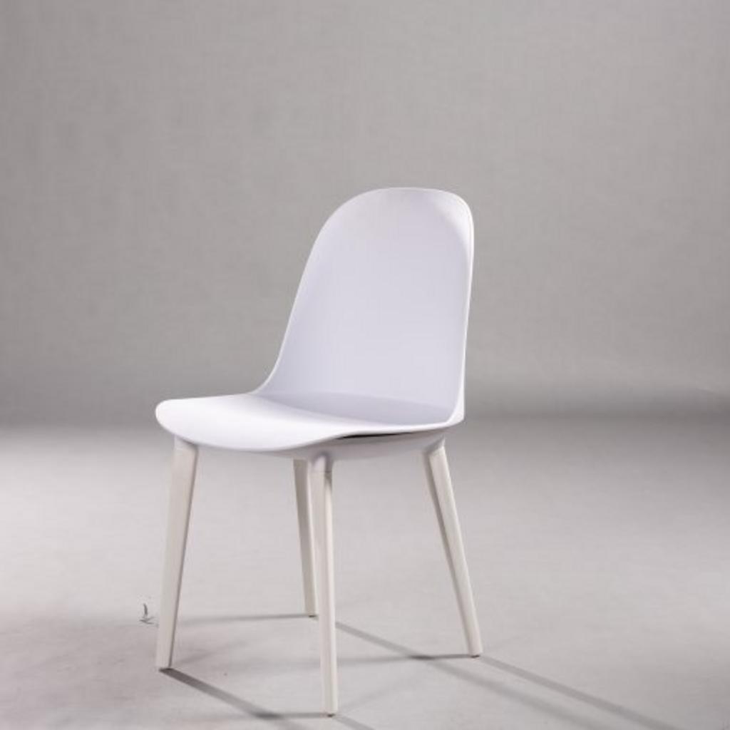 Các màu sắc đa dạng của Ghế nhựa cafe GAI 51 đáp ứng mọi phong cách.